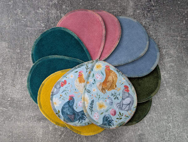 Chickens - set of 6 nursing pads
