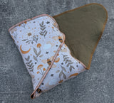Moon & Bees - Contour & Trifold cloth diaper