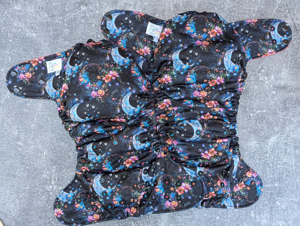 Floral Moons - Snug a Buns LBB Cloth Diaper - extended wear diaper - Heavy wetter - Snug a Bun