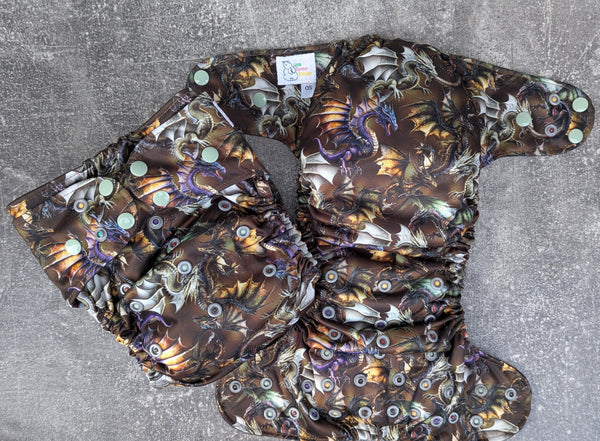 Dragons (LBB Ai3 & V2 cloth diaper - PUL diaper - Athletic wicking Jersey - handmade diaper - Pocket AiO cloth diaper)