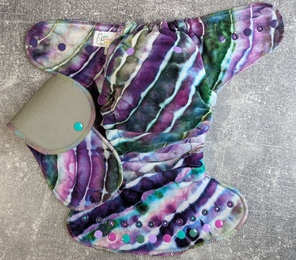 Ripple (handdyed OBV Hybrid Fitteds - cloth diapers - Velour inners - bamboo hemp fleece soakers - Windpro Hybrid )