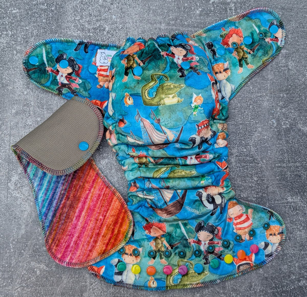 Neverland (Squish Hybrid Fitteds - cloth diapers - organic bamboo Velour inners - bamboo hemp fleece soakers - Windpro Hybrid )